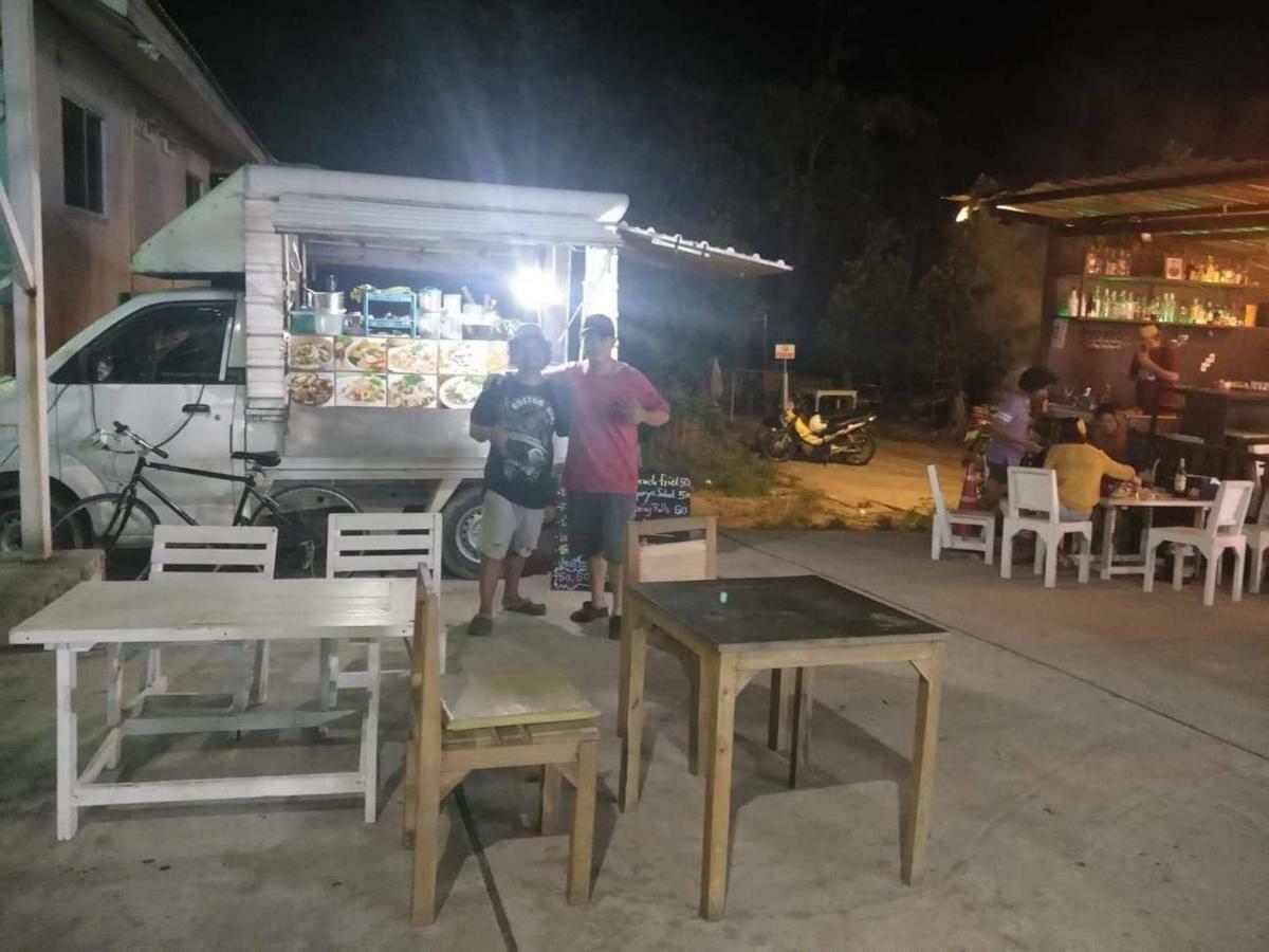 D.Samui Hostel Chaweng Beach Exteriör bild