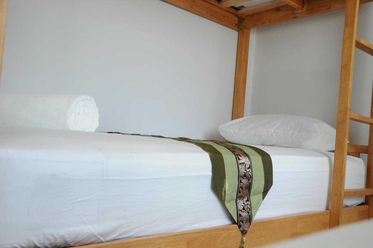 D.Samui Hostel Chaweng Beach Exteriör bild